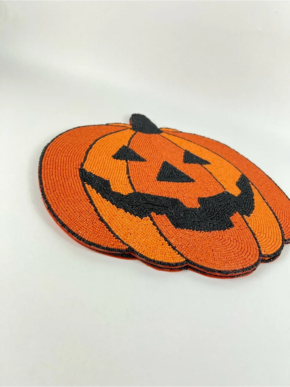 Christian Siriano Halloween Jack-O'-Lantern Beaded Placemats Orange Black 2 NEW